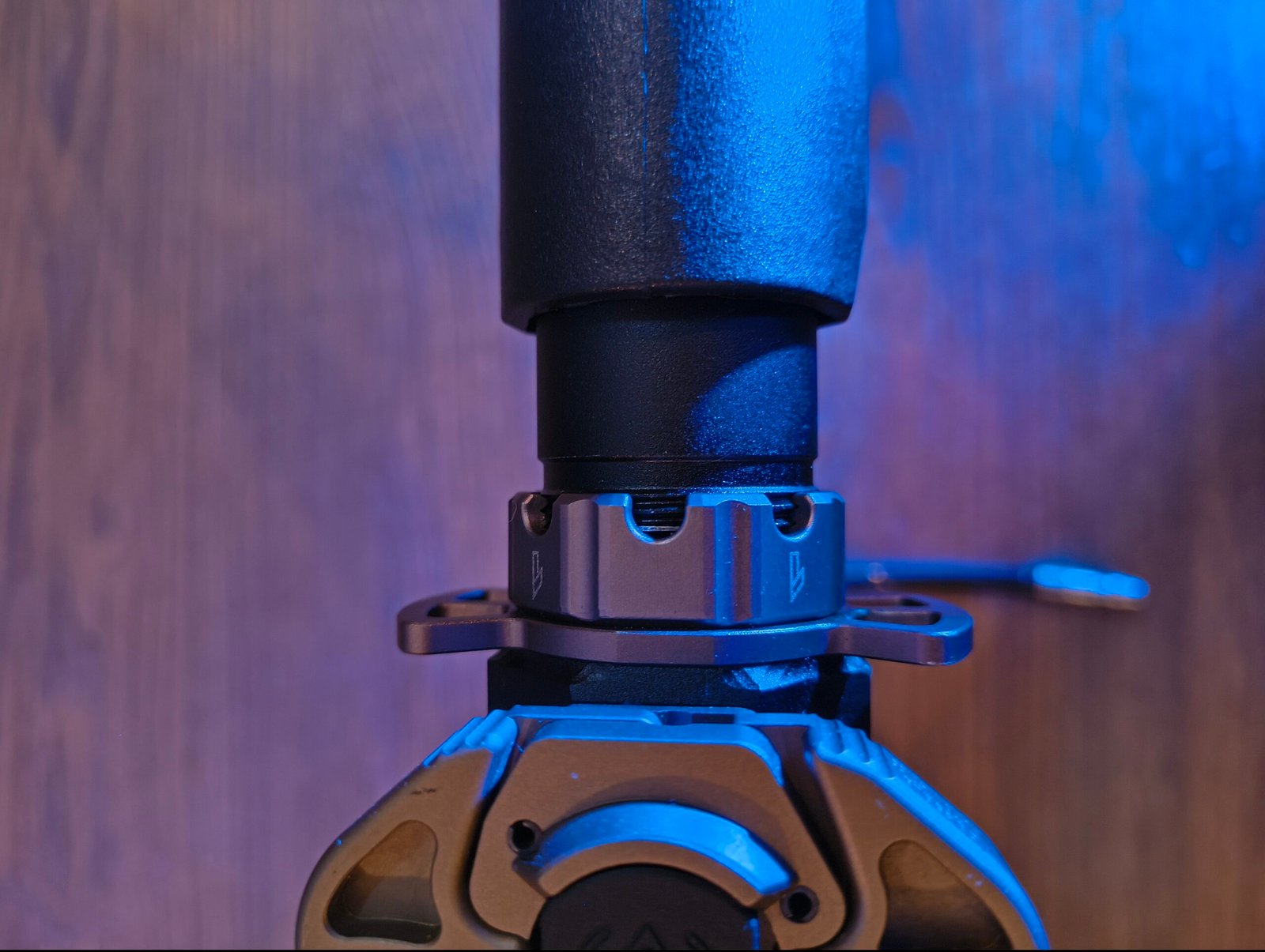 TIER1ONE Schlossnuss 1 Castle Nut montiert an einer Wolverine MTW Plattform.