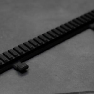 ArmoryRail 1913 magnetische Picatinny Rail von TIER1ONE für Waffenschrank Organisation